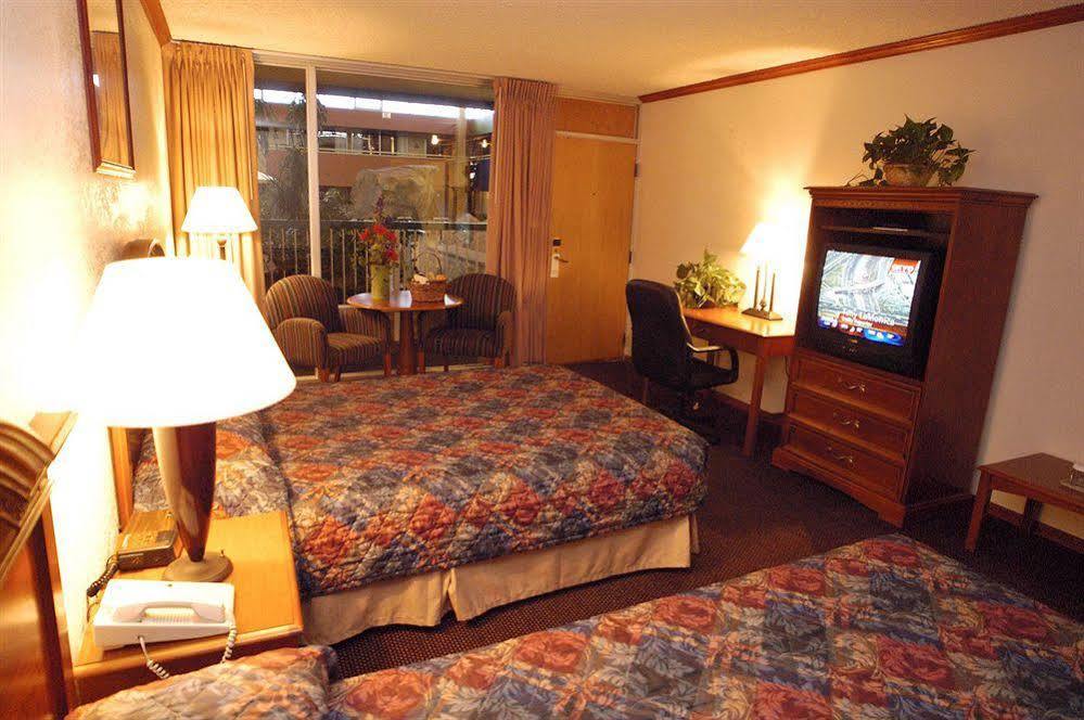 Boulder Outlook Hotel & Suites Pokój zdjęcie